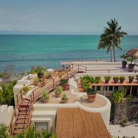 Hotel Ysuri Бусериас Экстерьер фото