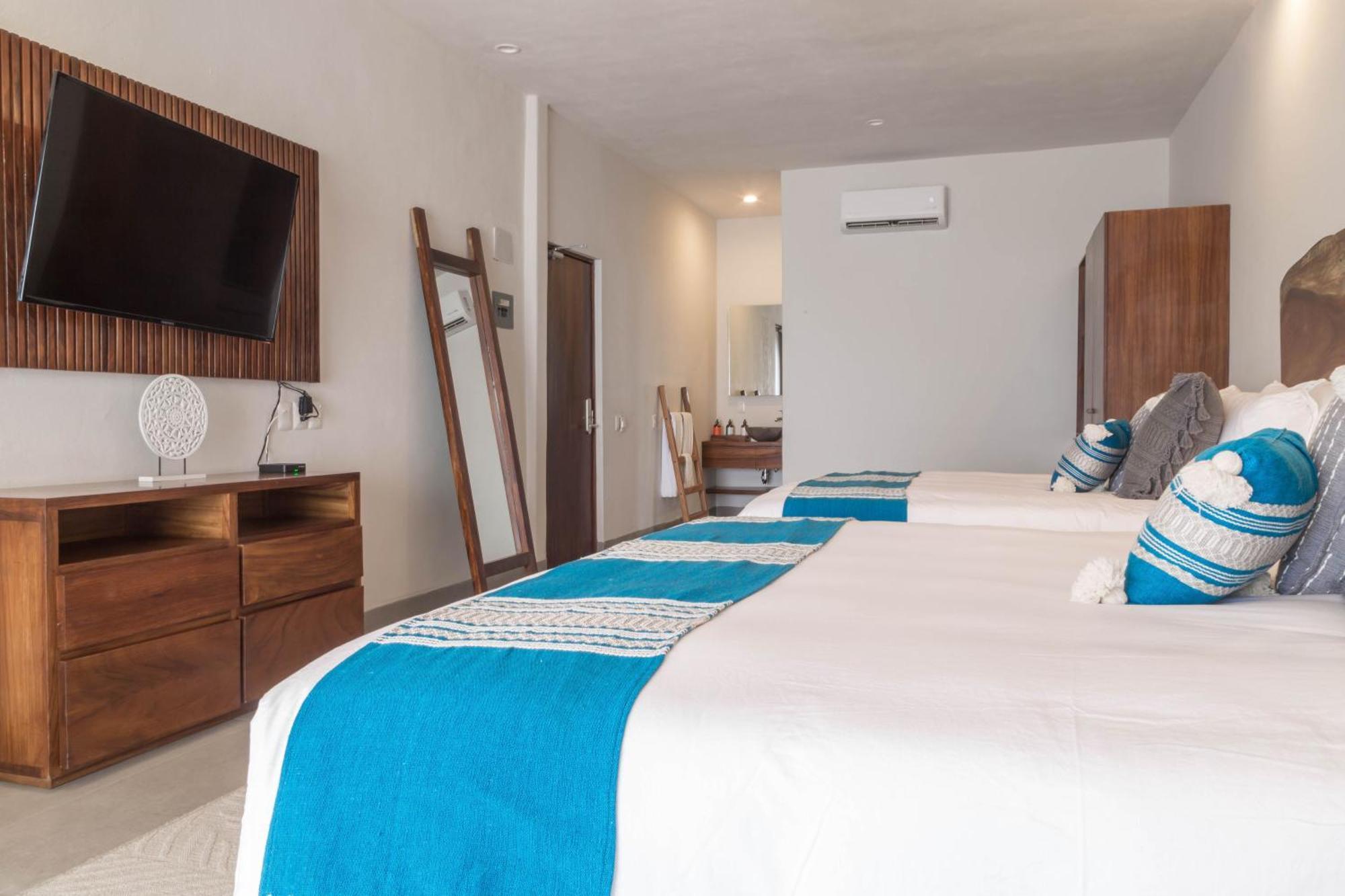 Hotel Ysuri Бусериас Экстерьер фото